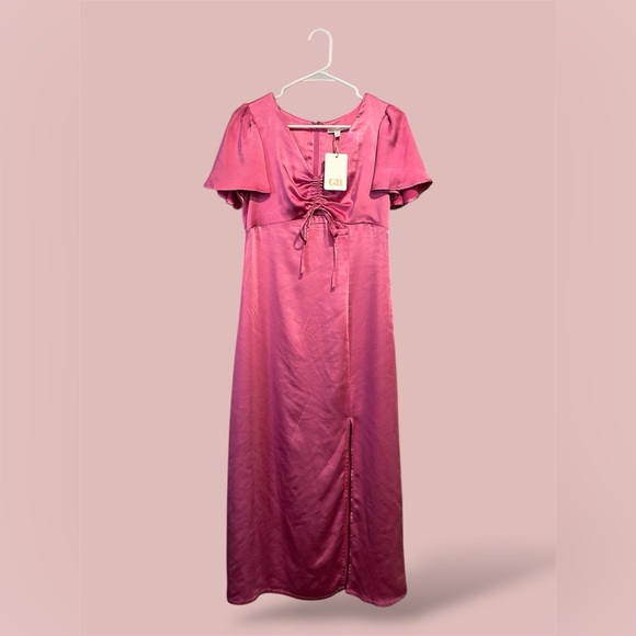 Gianni Bini Dresses & Skirts - Gianni Bini Pink Ruched Maxi Dress
